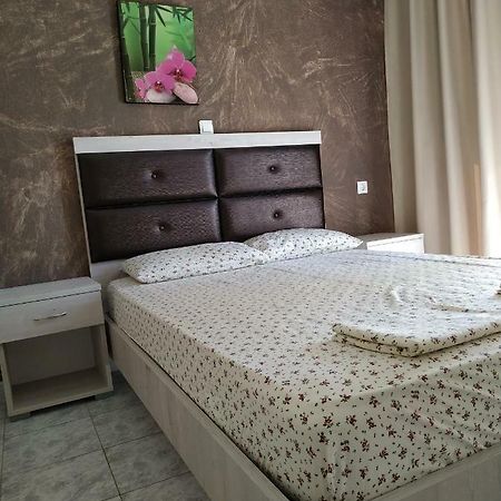 Lazaros Apartments Olympiakí Aktí Ngoại thất bức ảnh