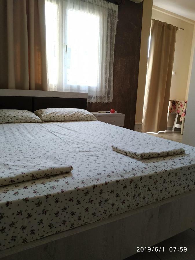 Lazaros Apartments Olympiakí Aktí Ngoại thất bức ảnh